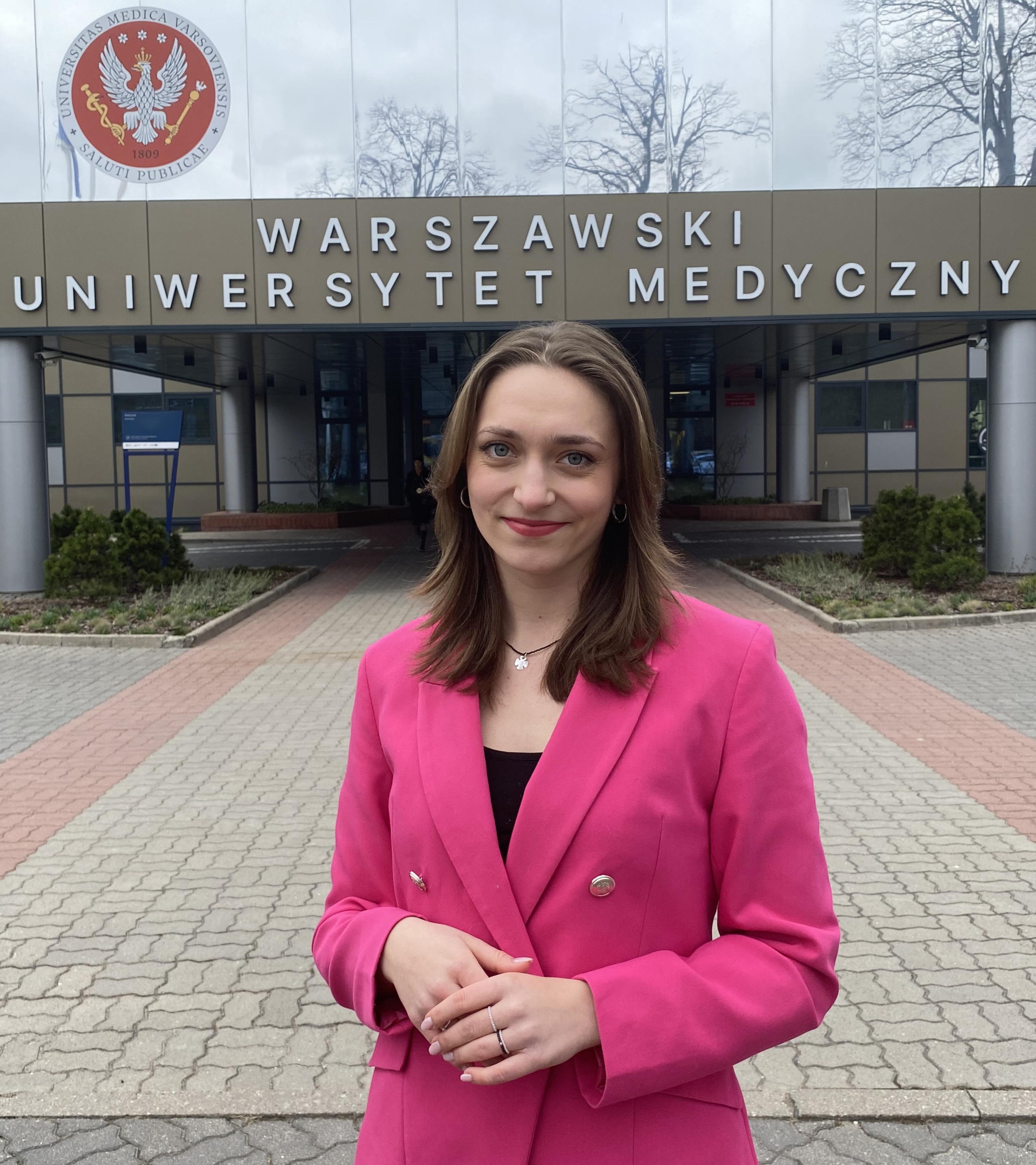 Natalia Sapińska – Wiceprzewodnicząca Samorządu Studentów Warszawskiego Uniwersytetu Medycznego, zdjęcie portretowe